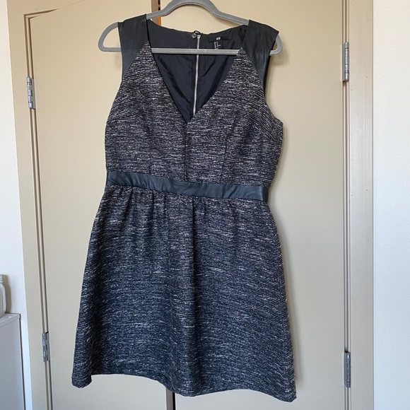 H&M tweed dress with faux leather detail - Picture 5 of 5